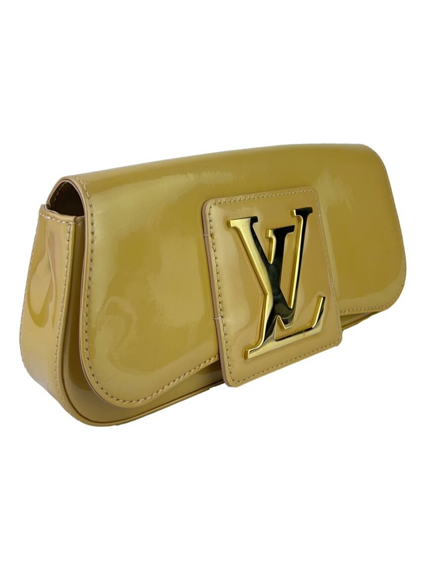 LOUIS VUITTON Patent Sobe Clutch Blanc Corail