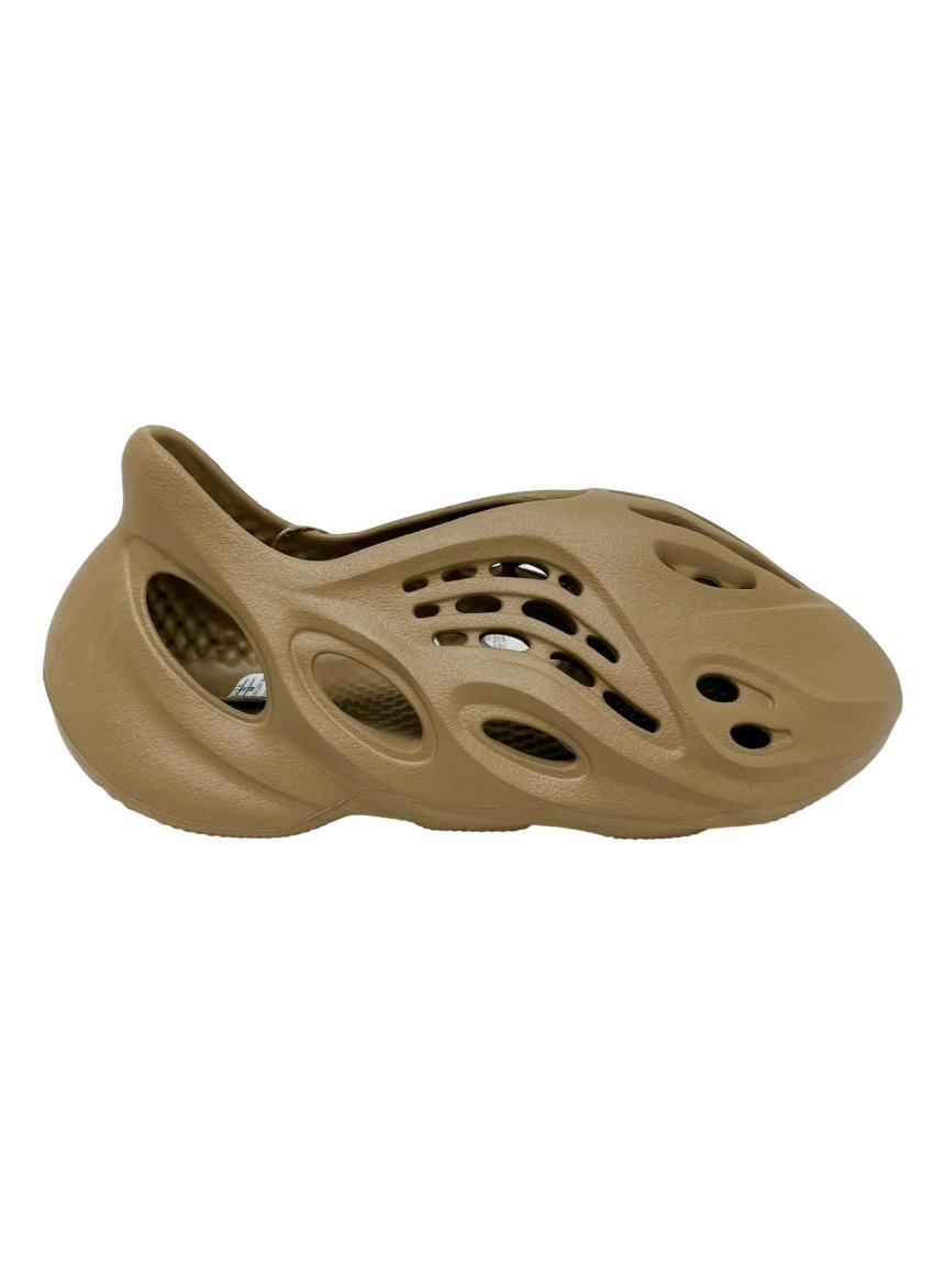 靴 adidas YEEZY Foam Runner \