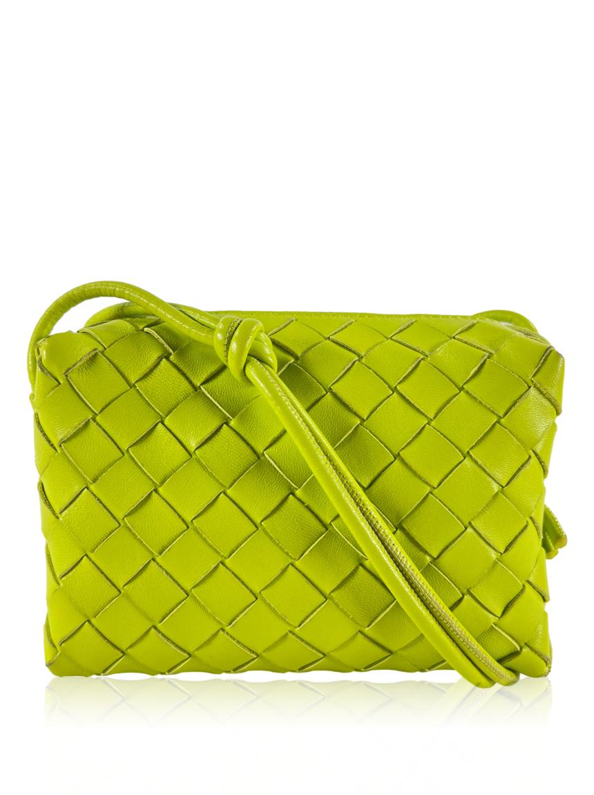 bottega veneta bottega veneta loop camera verde green mini
