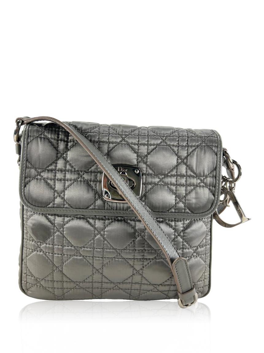 christian dior christian dior cannage charming lock cinza gray