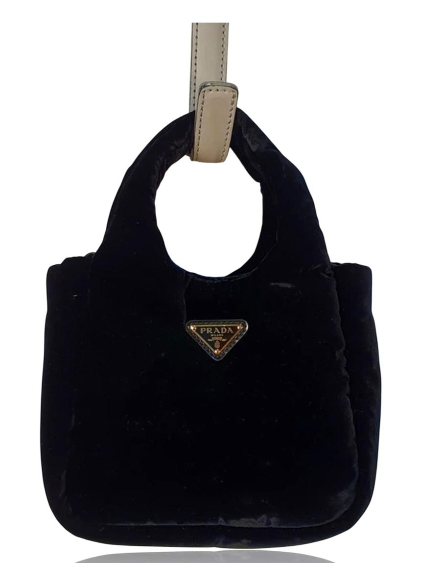 prada acolchoada dedu48
