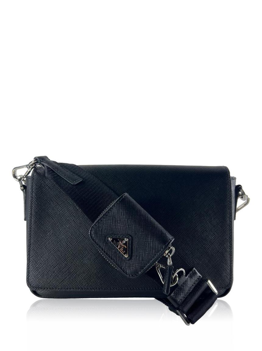 prada saffiano