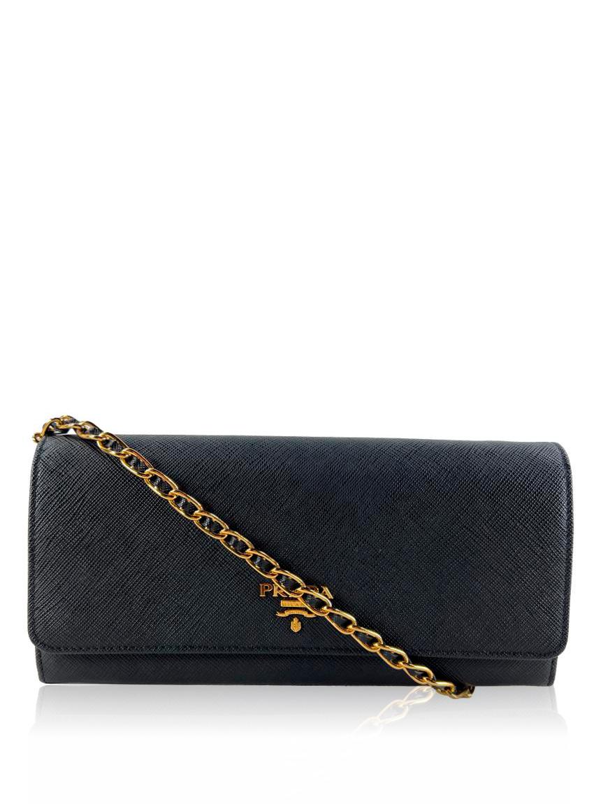 prada saffiano