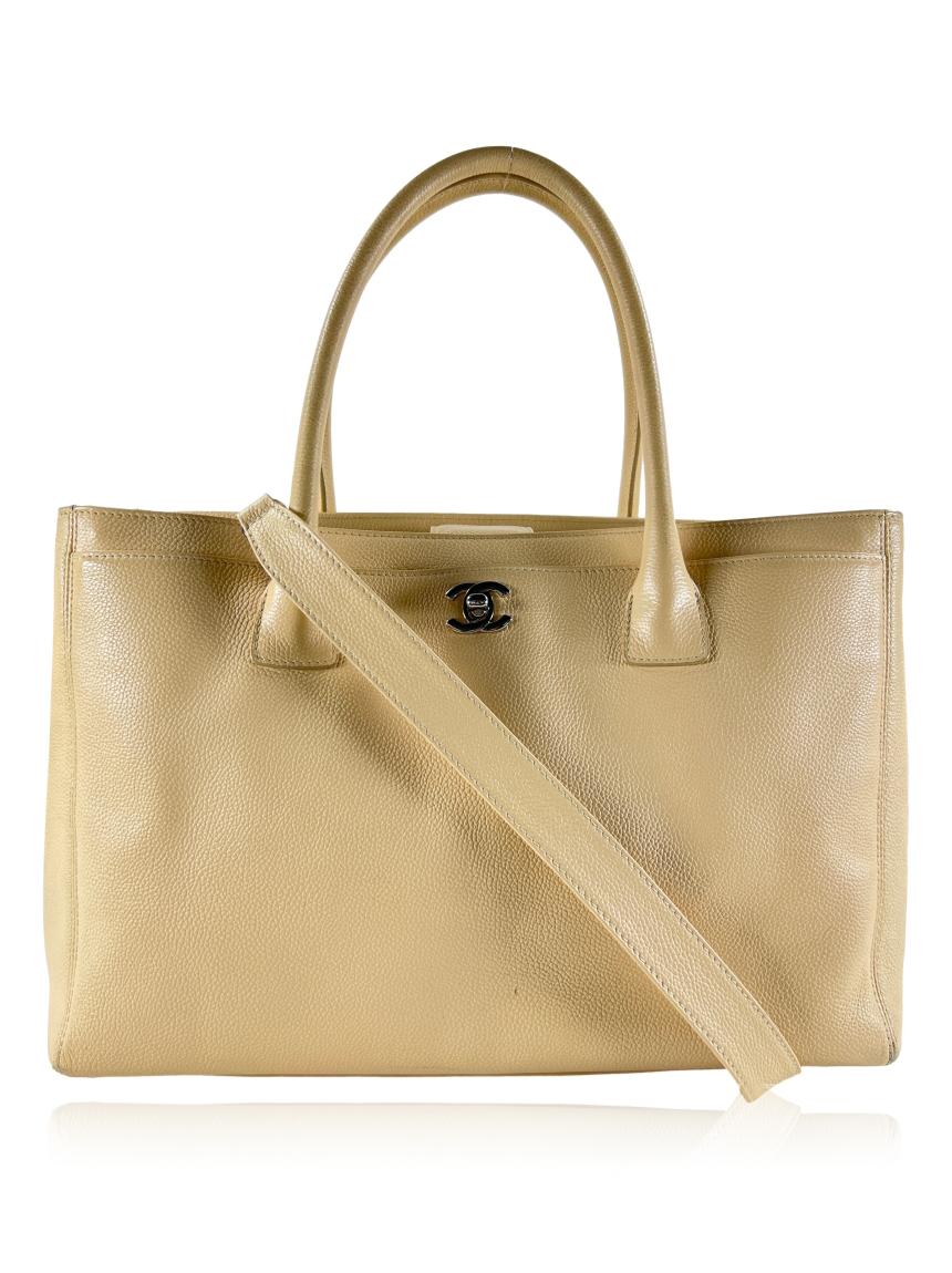 chanel cerf beige