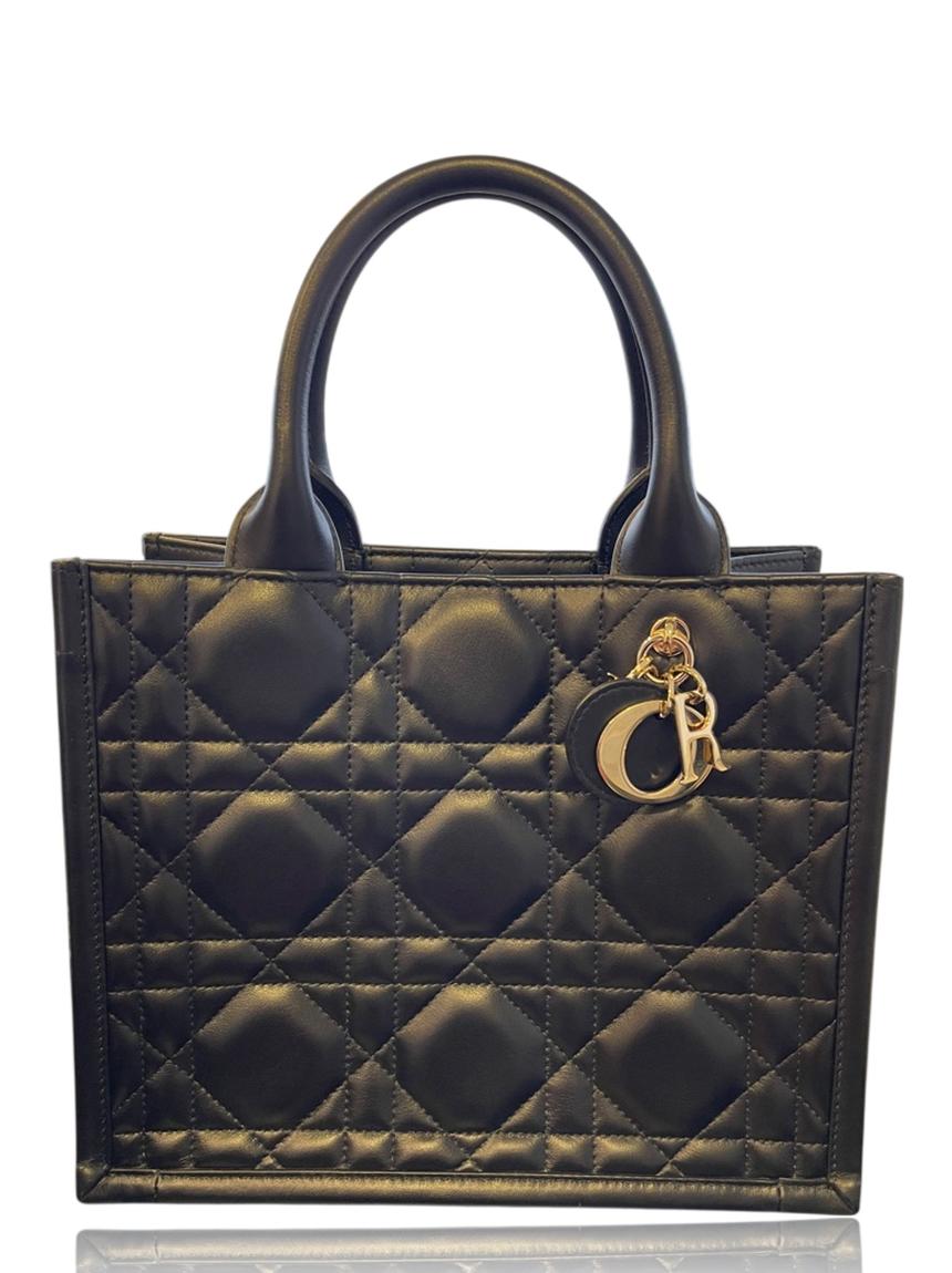 christian dior christian dior book preta black