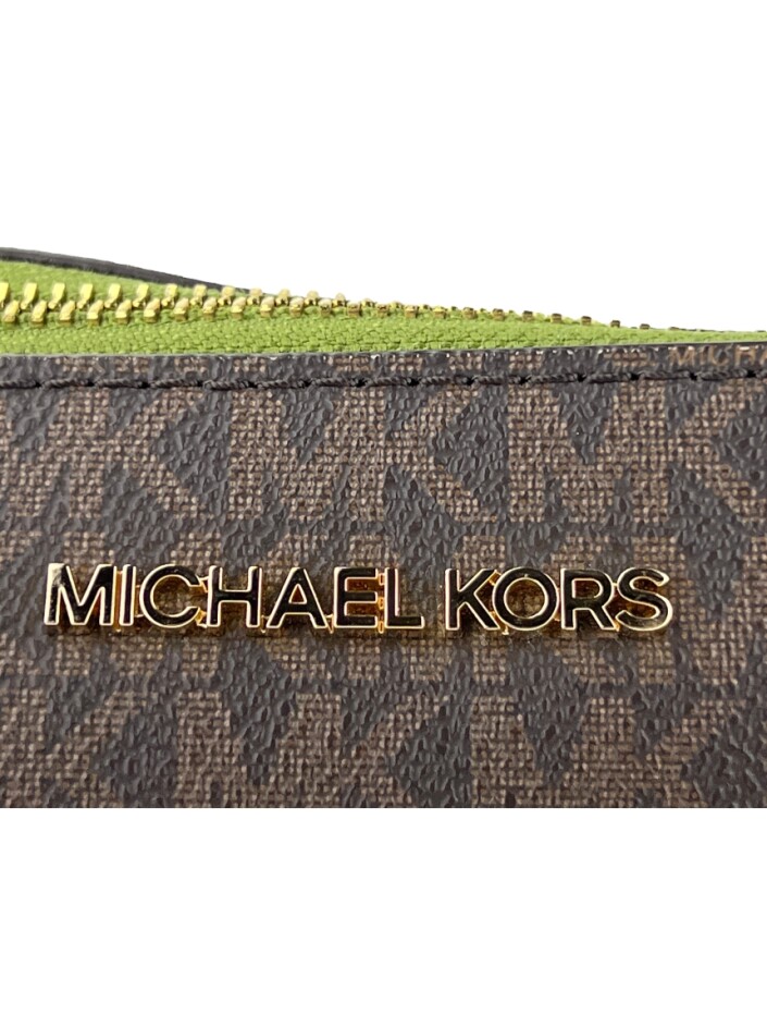 Bolsa Michael Kors Jet Set Travel Monogram Verde - NAT7 Original