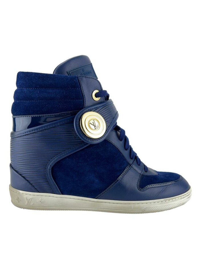 237b02b6-87cd-439e-a107-