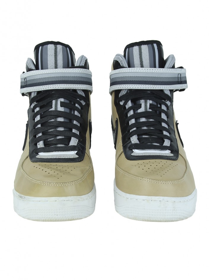 Bota Nike Air Force 1 Mid Lv8 Cano Alto