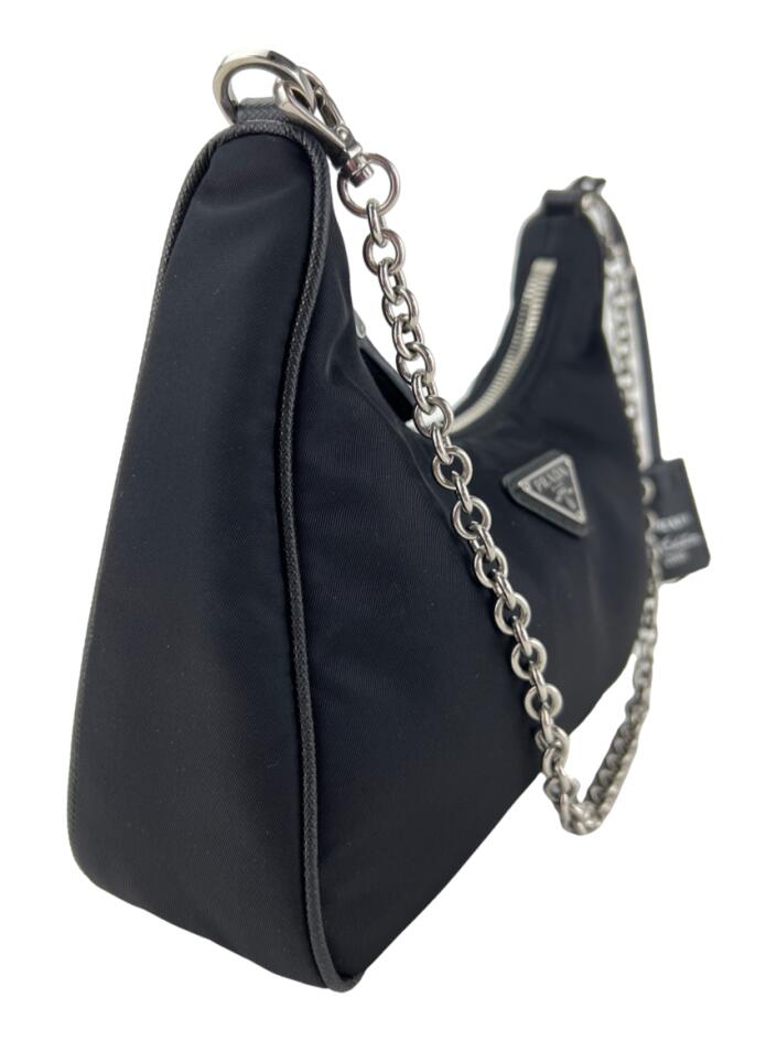 Bolsa com Alça Prada Re-Edition 2005 Re-Nylon Preta - GUY155