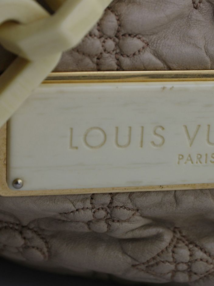 Bolsa Louis Vuitton Monogram Stratus Olympe Bege GM Original - ABDC82