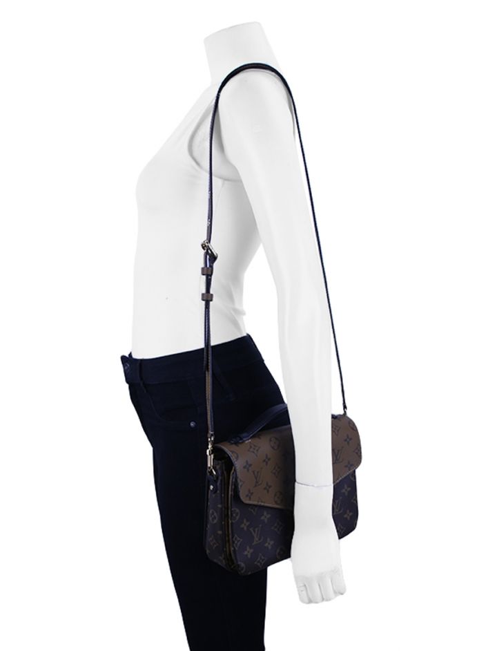 Preços baixos em Etiquetas/Cristais Louis Vuitton, Bolsa para Mulheres