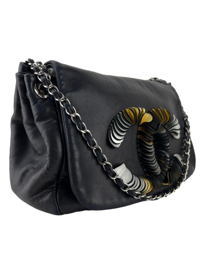 Bolsa Tiracolo Chanel Disc Accordion Flap Preta - FIU109 Original
