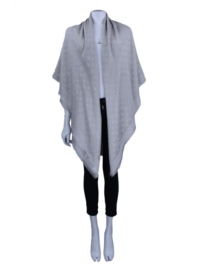 LOUIS VUITTON Silk Wool Monogram Shawl Beige 667052 | FASHIONPHILE