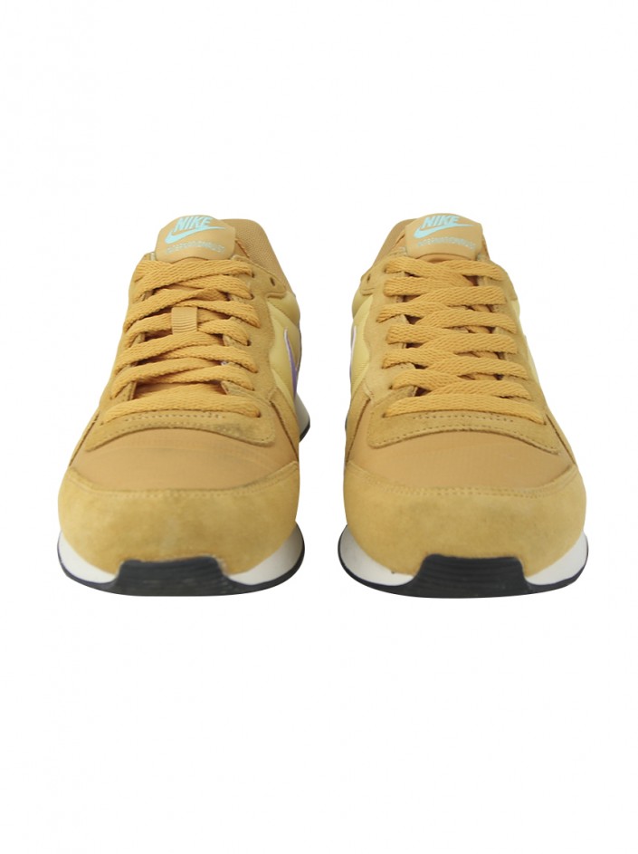 Nike internationalist shop mustard yellow