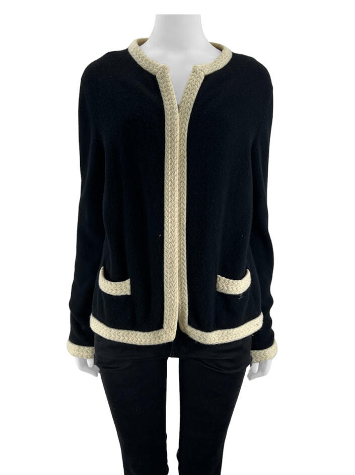 cardigan-chanel-cashmere-preto
