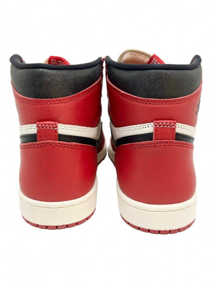 Sneaker Nike Air Jordan 1 Retro High Og Chicago Lost And