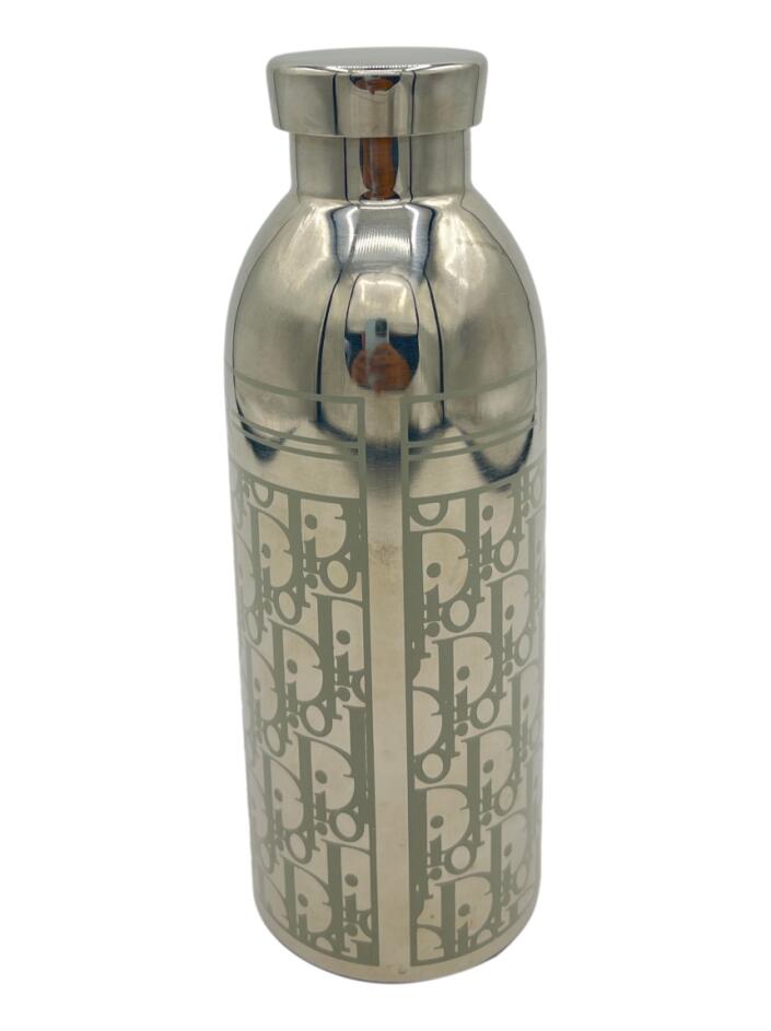 garrafa-christian-dior-oblique