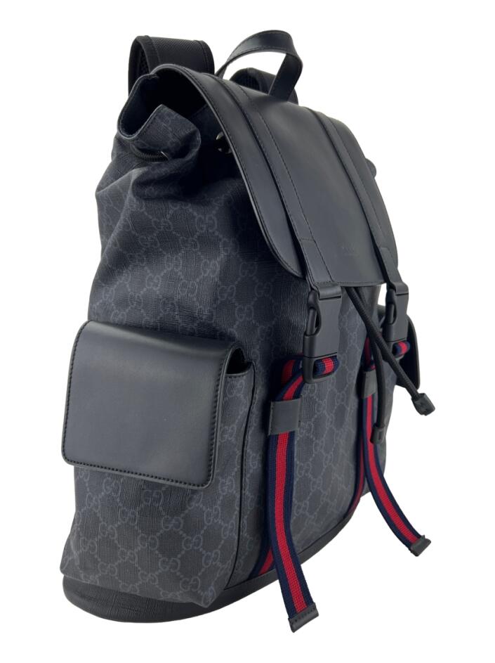Mochila Gucci GG Supreme Preta - ACUZ1 Original | Etiqueta Única