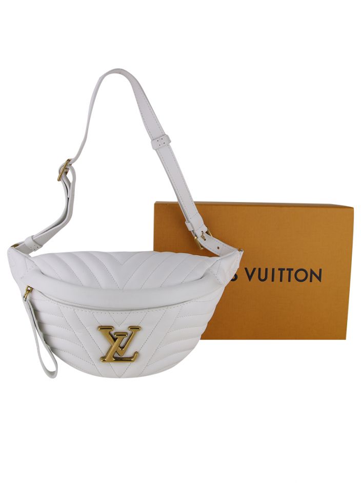 Louis vuitton new 2025 wave bumbag snow white