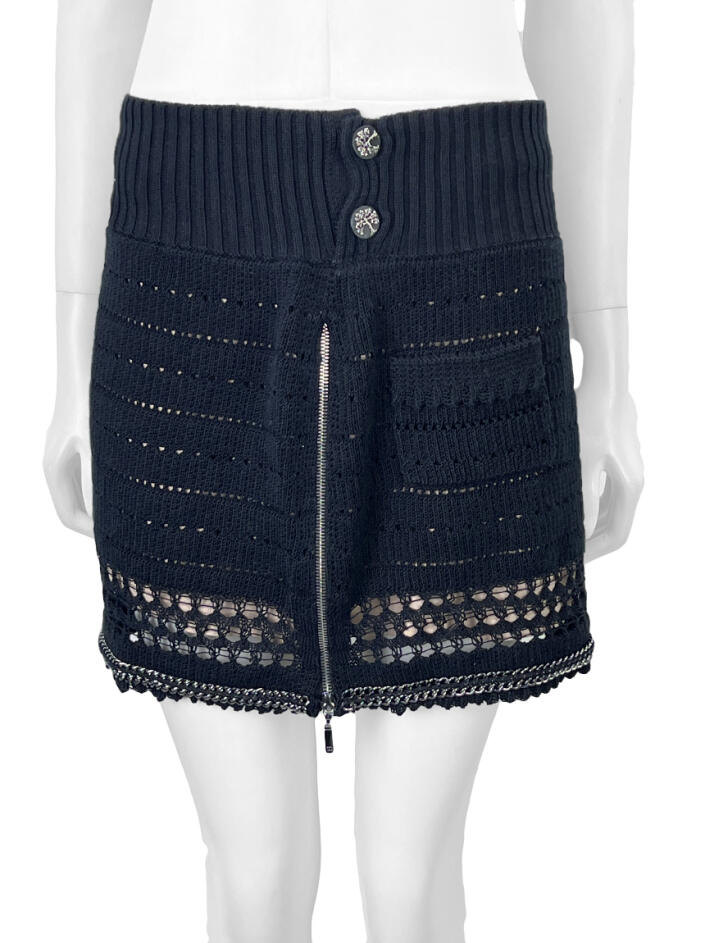 saia-chanel-tricot-preto-