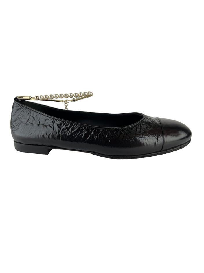sapatilha-chanel-cap-toe-ankle