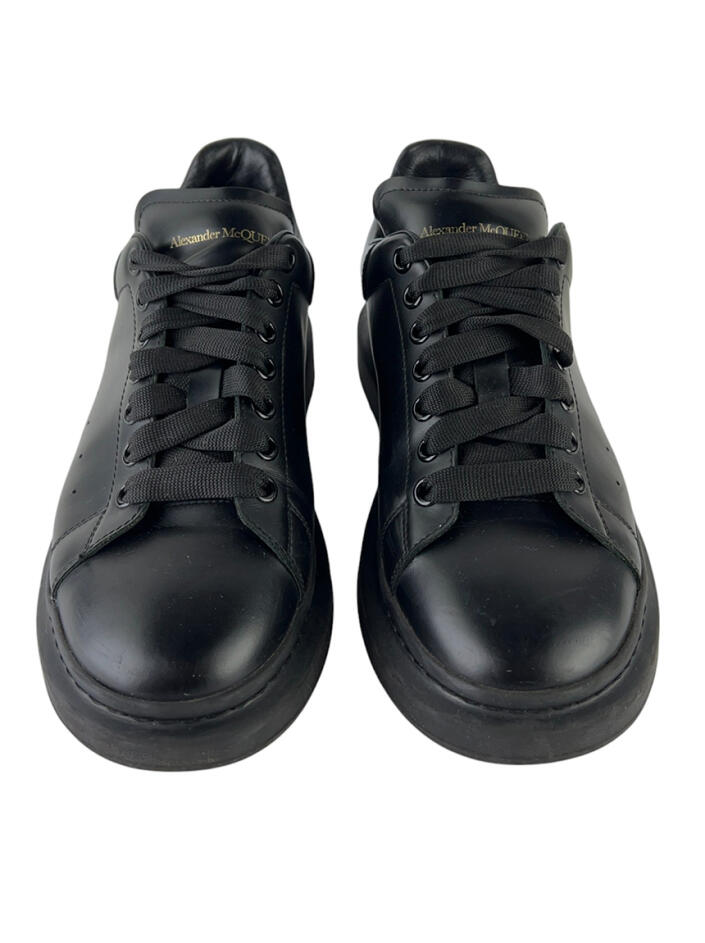 Tênis Alexander McQueen Oversized Preto - BJRC3 Original Tênis Alexander McQueen Oversized Preto - BJRC3 Original