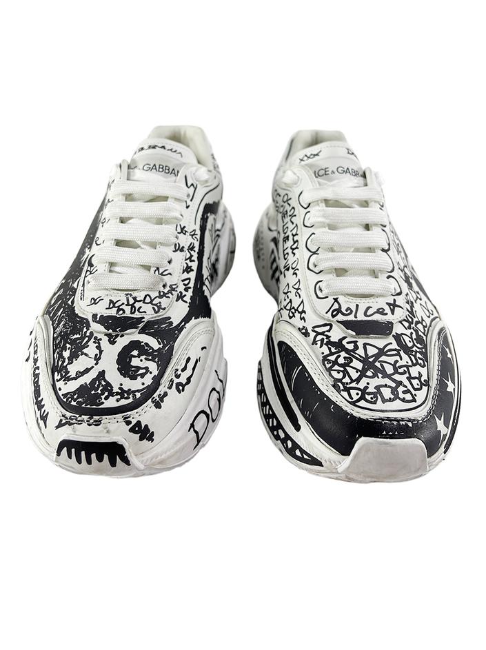Tênis Dolce & Gabbana Graffiti Logo Low Branco - ACHM115 Original