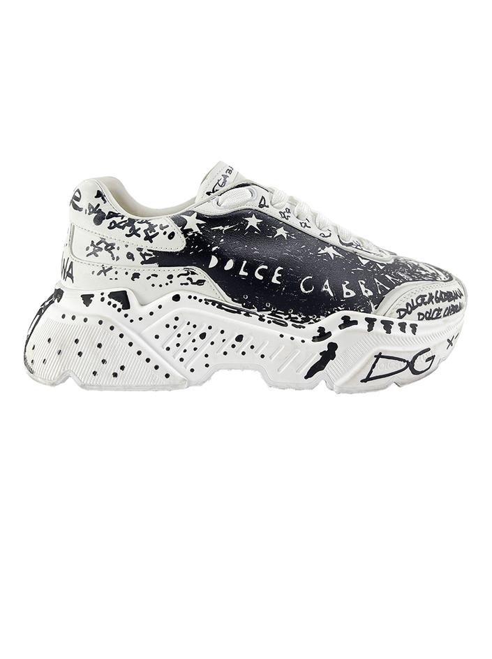 Tênis Dolce & Gabbana Graffiti Logo Low Branco - ACHM115 Original