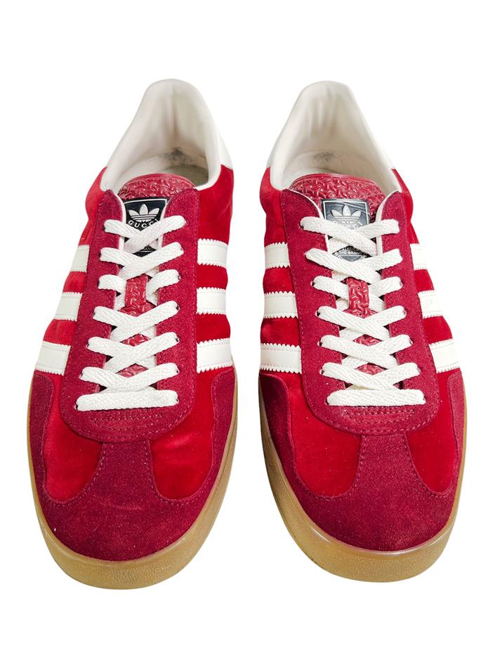 Tênis Gucci x Adidas Gazelle Veludo Vermelho - CZOU3 Original Tênis Gucci x Adidas Gazelle Veludo Vermelho - CZOU3 Original