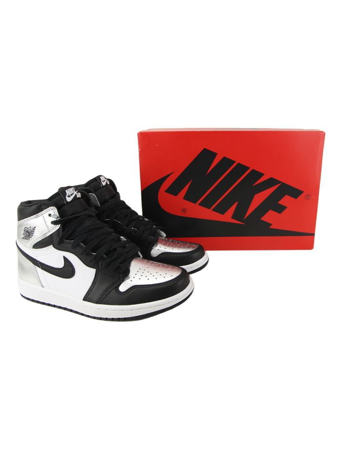 Tênis Nike Air Jordan 1 High OG 'Silver Toe' - KBZ9 Original Tênis Nike Air Jordan 1 High OG 'Silver Toe' - KBZ9 Original