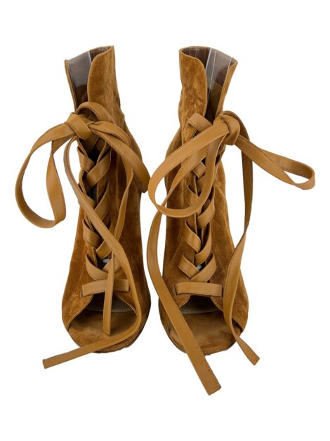 Sapato Gianvito Rossi Amarração Suede Caramelo