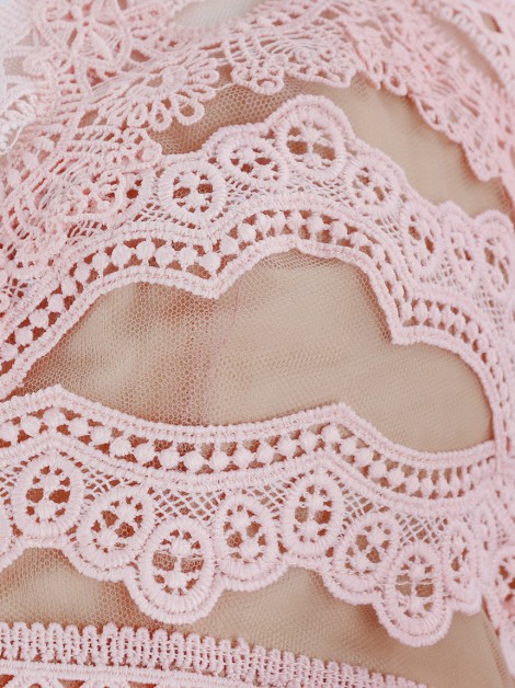 Conjunto Fabiana Milazzo Renda Rosa