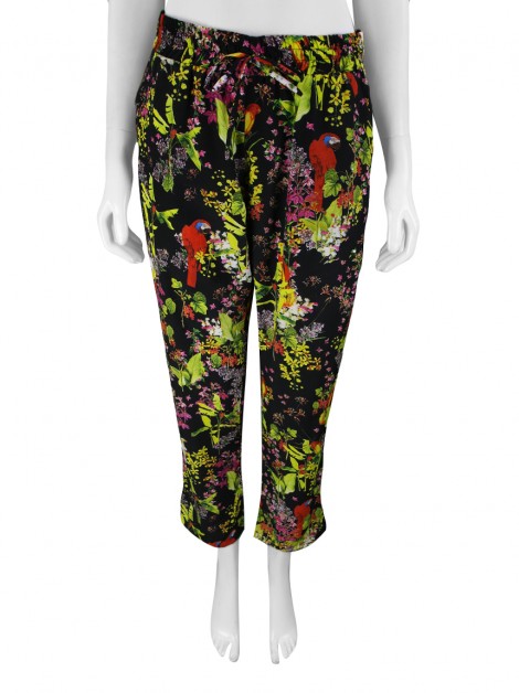 Calça Batô Batô Preta Estampa Floral