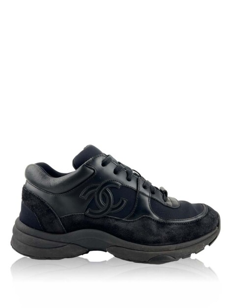 Tênis Chanel CC Logo Camurça Preto