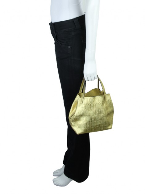 Bolsa Carolina Herrera Mini Matryoshka Dourada