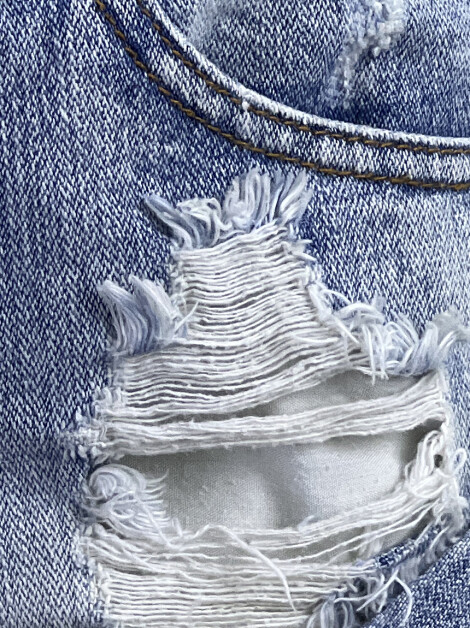 Short Oneteaspoon Destroyed Jeans