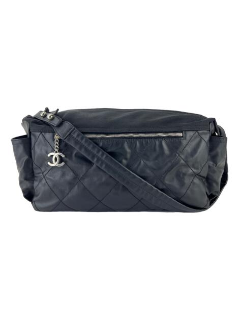 Bolsa com Alça Chanel Paris Biarritz Hobo Preta AGDD3 Original