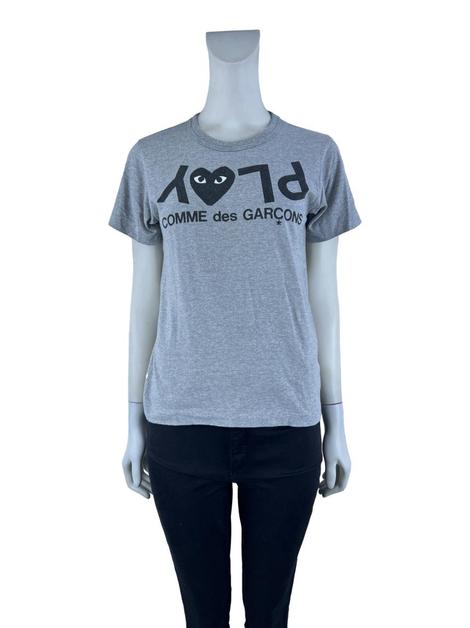 camiseta-comme-des-garcons-