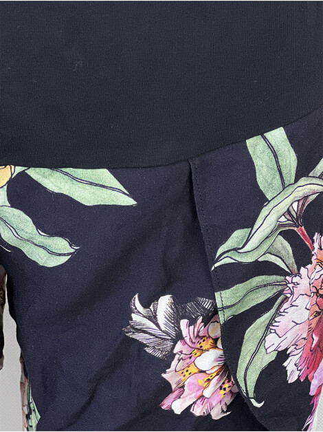 Short e Bermuda K&T Sobreposição Estampa Floral
