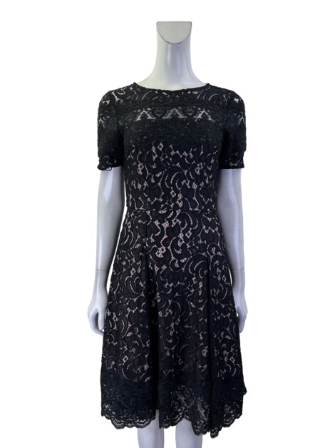 Vestido Adriana Papell Renda Preto