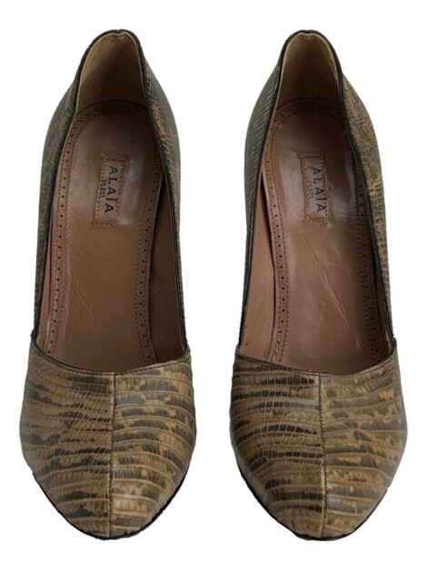 Sapato de Salto Alaia Couro Embossed Marrom Animal Print