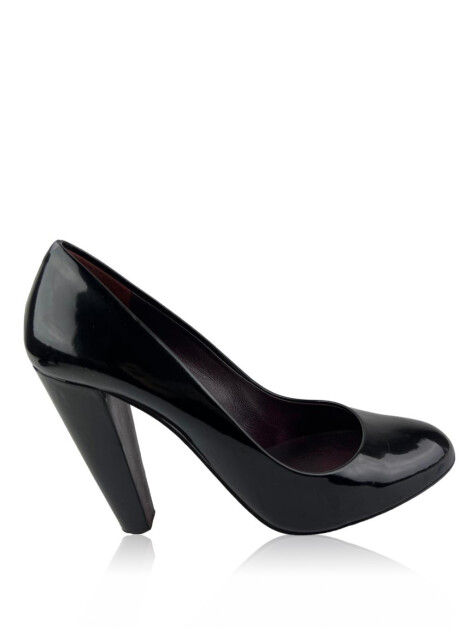 Sapato de Salto Miu Miu Verniz Preto