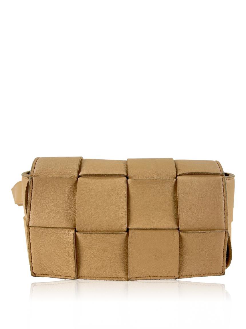 bottega veneta cassette beige maxi