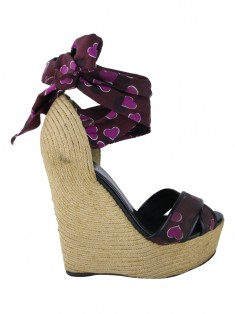 Gucci Carolina Heart Print hotsell Wedge Espadrilles