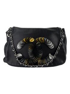 Bolsa Tiracolo Chanel Disc Accordion Flap Preta - FIU109 Original
