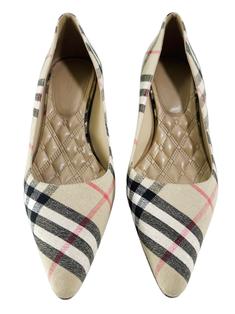 Scarpin Burberry Opyum 110 Bege - CYVB11 Original | Etiqueta Única