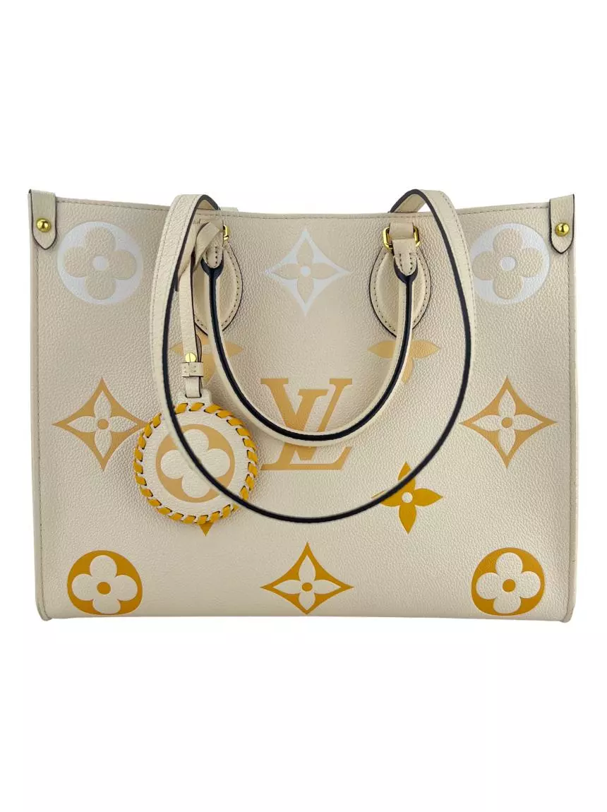 Sobretudo Louis Vuitton Monograma Off White