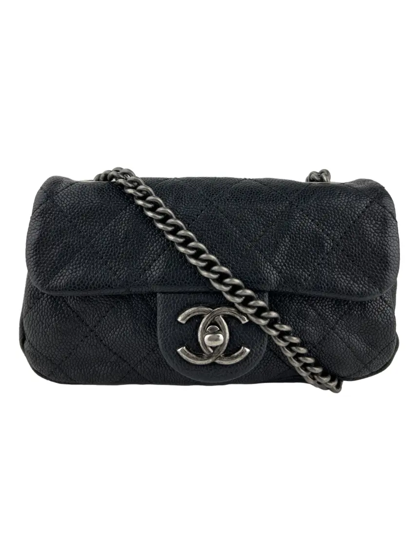 Bolsa Tiracolo Chanel Simply CC Flap Mini Caviar Preto - CJRK1