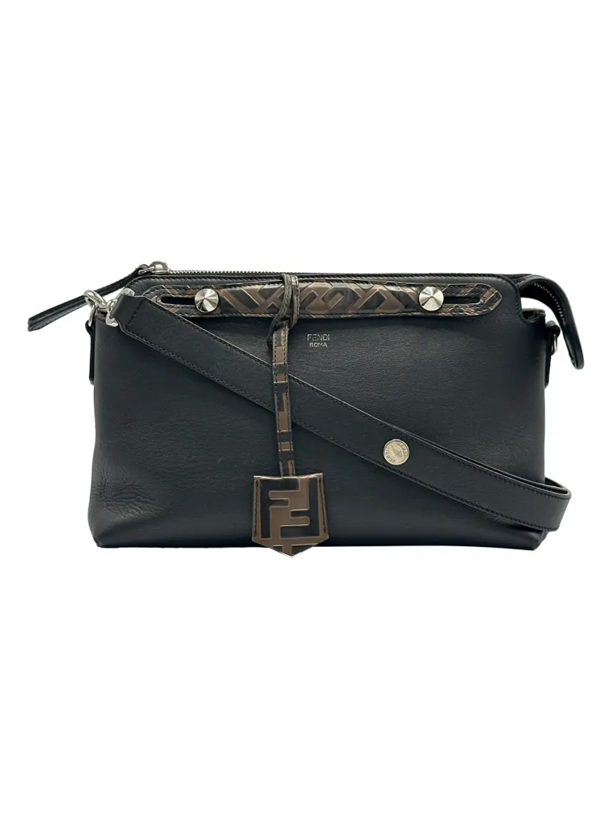 Bolsa Tiracolo Fendi By The Way Preto FF - CASG5 Original