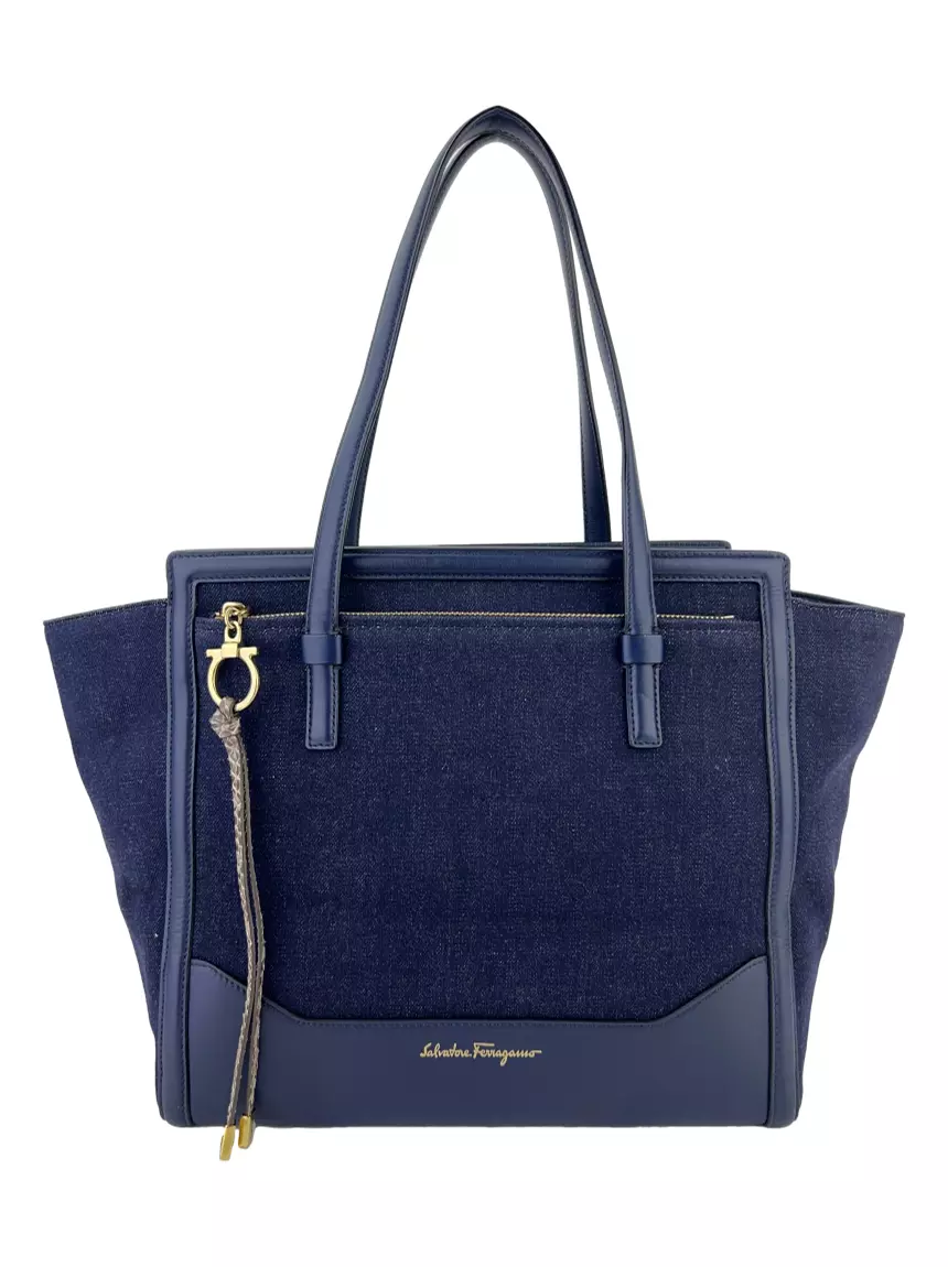 Salvatore ferragamo amy online tote